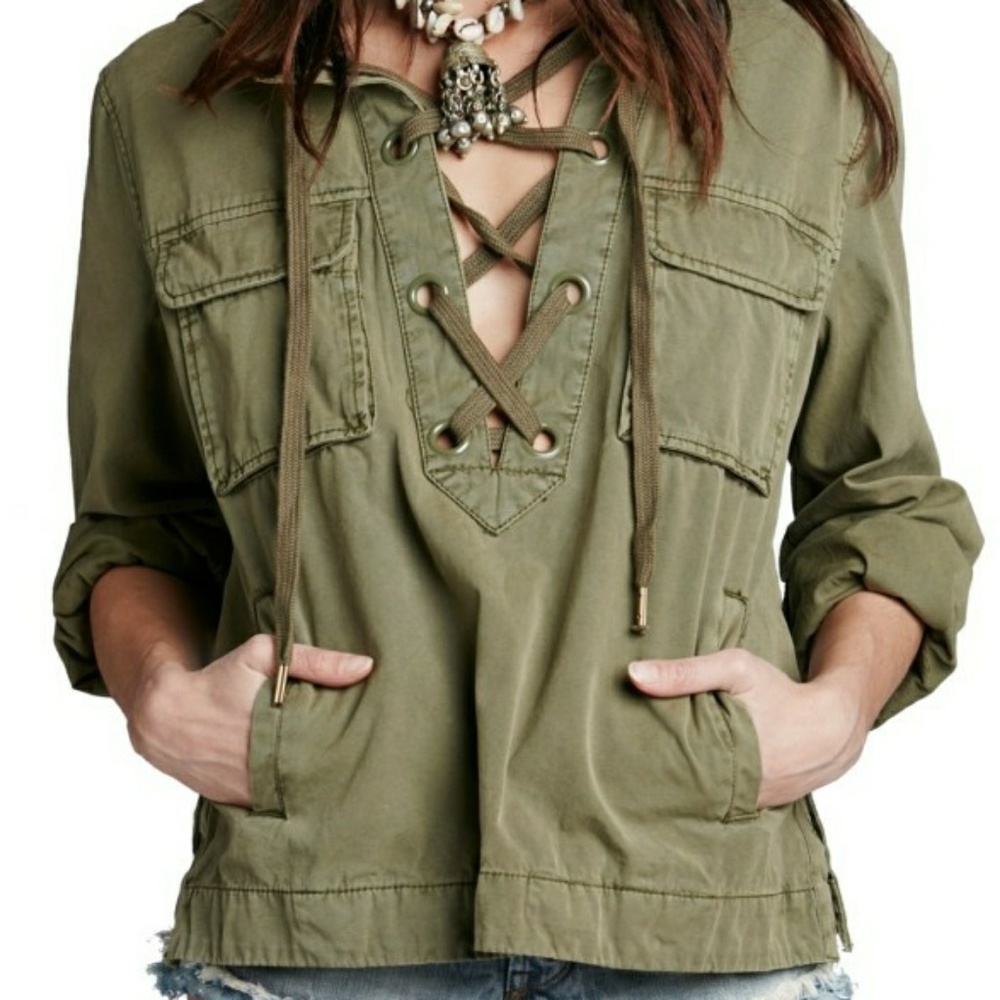 Free People //  ▪RARE▪Safari Pullover